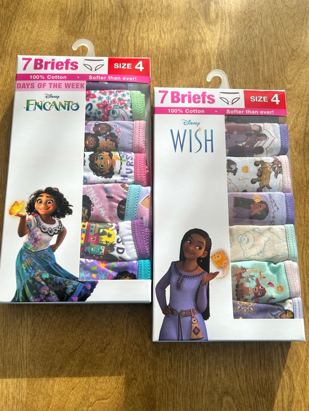 Girls 4 Underwear Bundle 
100% Cotton
Disney Encanto /Wish